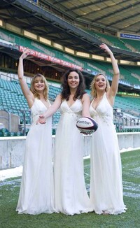 Operatic Cheerleaders Image 4