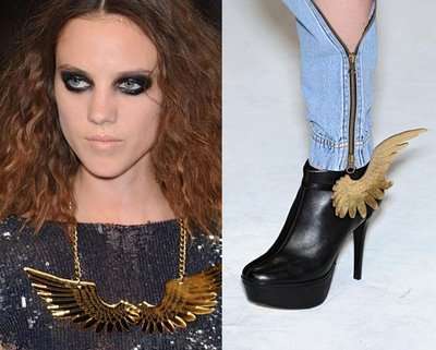 14 Ways to Wear Wings