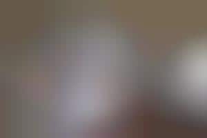 Murals of Distraught Nudes: Haunting and Desolate Spanish Street Art by