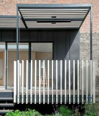 Converted Garden Studios Image 6