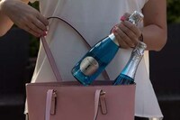 Blue Sparkling Wines Image 6