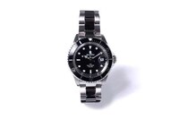 Clean-Cut Streetwear Timepieces Image 3