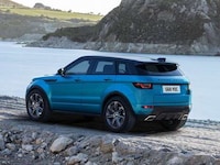 Celebratory Luxury CUVs Image 5