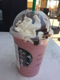 Banana Split Frappuccinos Image 3