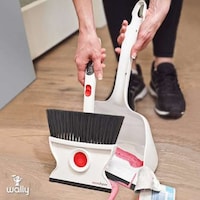 Squeegee-Topped Brooms Image 7