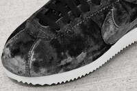 Feminine Tie-Dyed Sneakers Image 3