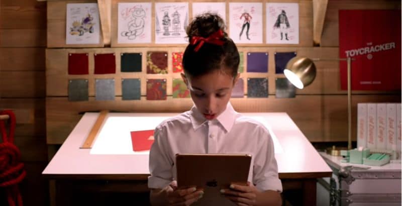 Bilingual Christmas Campaigns