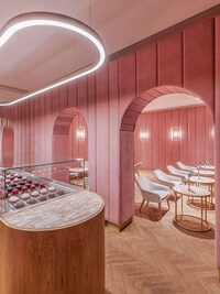 Millennial Pink Pastry Shops Image 2