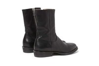 Sleek Rancher-Inspired Boots Image 2