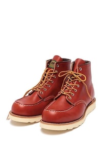 Revitalized 1950s-Inspired Boots Image 2