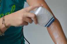 Sunscreen-Smearing Accessories