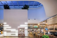 Luxurious Art-Focused Hotels Image 6