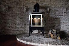 Soot-Reducing Stoves Article Thubnail