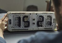 Electric Liquid Clocks Image 5