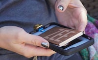 Smartphone-Upgrading Cases Image 3