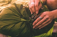 Modular Ergonomic Sleeping Bags Image 4