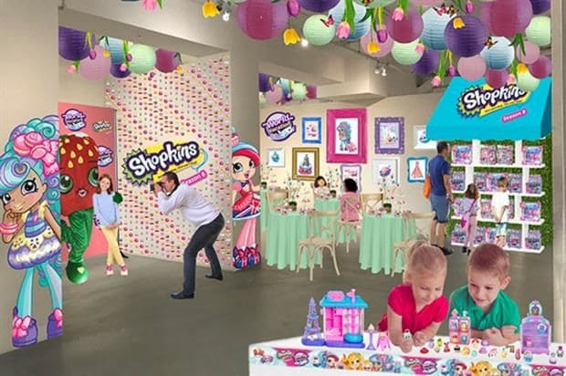 Pop-Up Toy Cafes