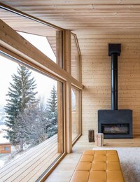 Minimalist Modern Chalets Image 6