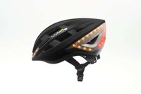 Illuminating Cycling Helmets Image 6