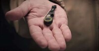 Flashlight Zipper Dongles Image 2