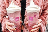 Carbonated Cherry QSR Beverages Image 2