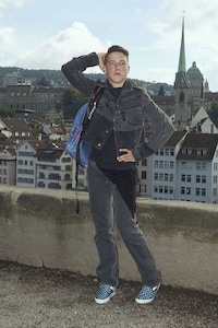Relatable High Fashion Lookbooks Image 8
