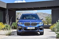 Aerodynamic Luxury Crossover SUVs Image 2