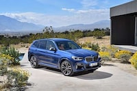 Aerodynamic Luxury Crossover SUVs Image 5