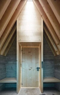 Humble Alpine Chapels Image 7