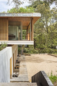 Lawn-Topped Houses Image 7