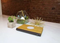 Customizable Illuminating Lamp Bases Image 4