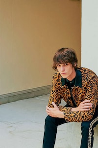 Flowery British Fashion Image 3