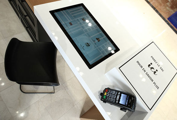 Digital Handbag Kiosks