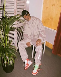 Elusive Rapper Pop-Ups Image 3