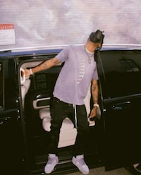 Elusive Rapper Pop-Ups Image 4