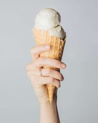 Lavender-Lemon Ice Creams Image 4