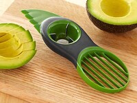 Multi-Use Avocado Slicers Image 3