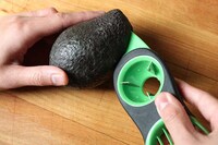 Multi-Use Avocado Slicers Image 8