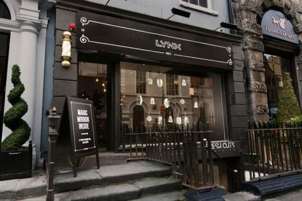 High-Tech Pop-Up Barbershops