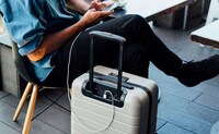 Smart TSA-Approved Suitcases Image 5