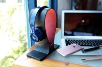 Leather Headphone Stands Image 7