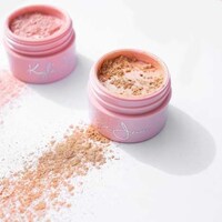 Cotton Candy-Inspired Cosmetics Image 8