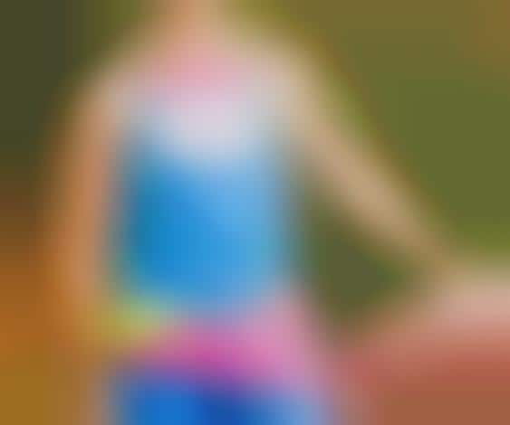 90s-Inspired Swimming Overalls