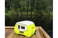 Easily-to-Carry Beach Coolers Image 6
