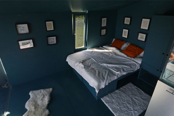 Modular Floating Cabins Image 2