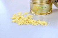 Diamond-Infused Brightening Scrubs Image 3