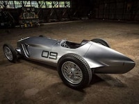 Retro Japanese Race Cars Image 4