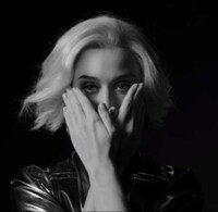 Androgynous Celebrity Fragrances Image 3
