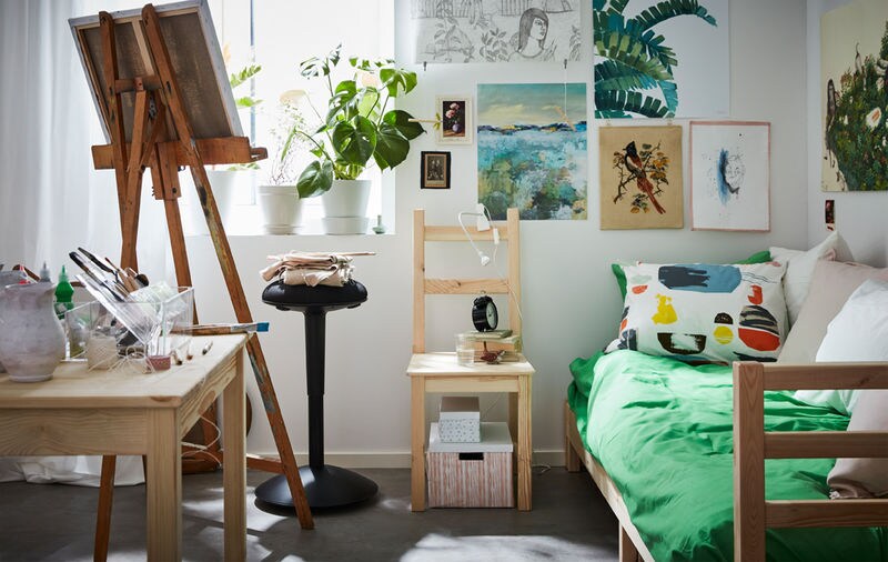 Dorm Room Advice Columns