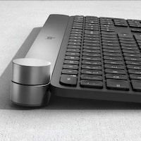 Hyper-Sensitive Wireless Keyboards Image 5